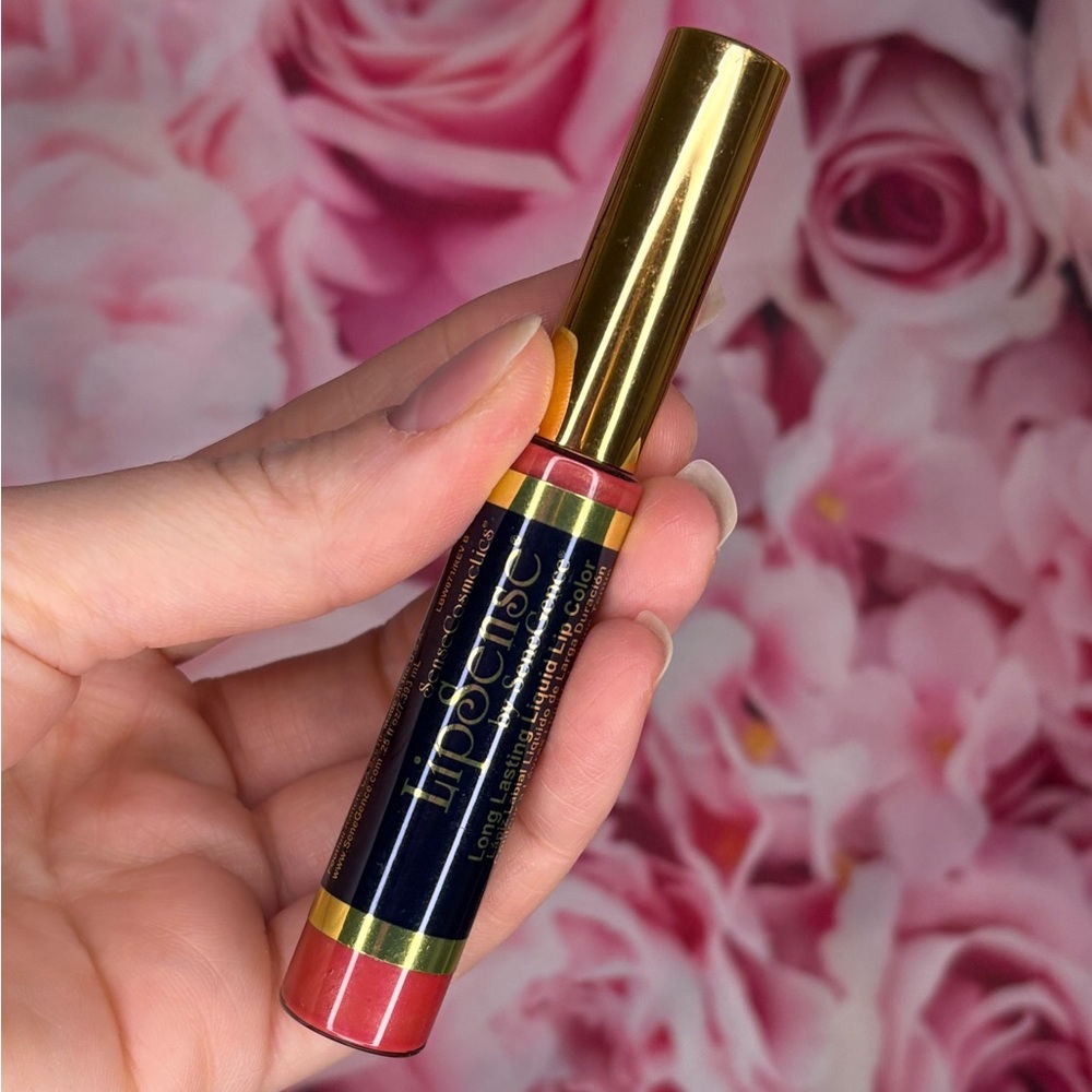 Lipsense Liquid Lip Color - CHOOSE YOUR SHADE / FINISH💖 - Picture 6 of 14